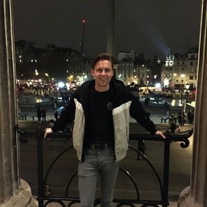 Meet your Posher, Zach